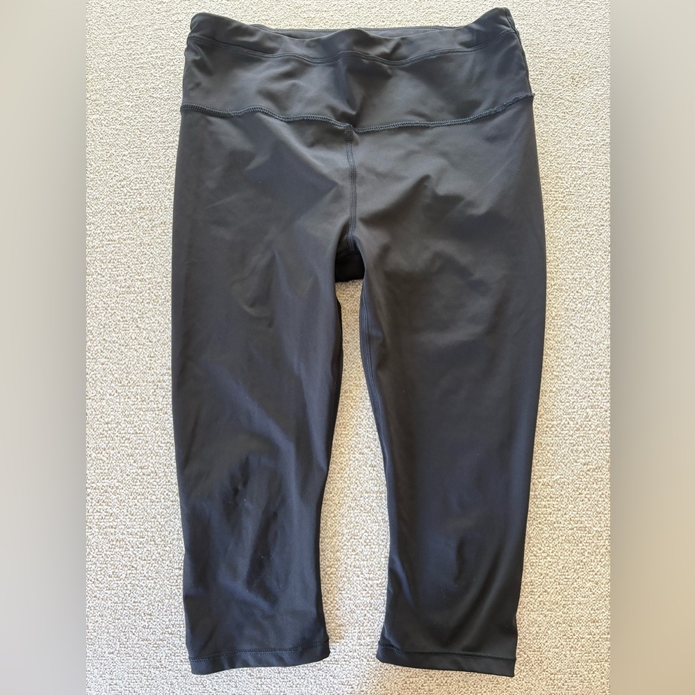 Athleta crop legging